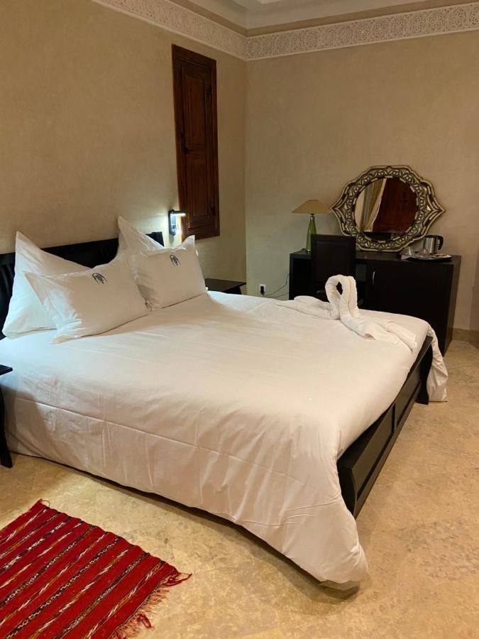 Les Jardins De Marrakech Hotel Ouled Moumen ภายนอก รูปภาพ